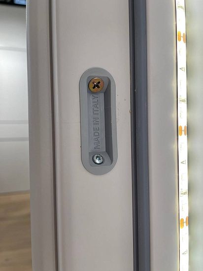 Межкомнатная дверь  