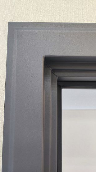 Входная дверь  